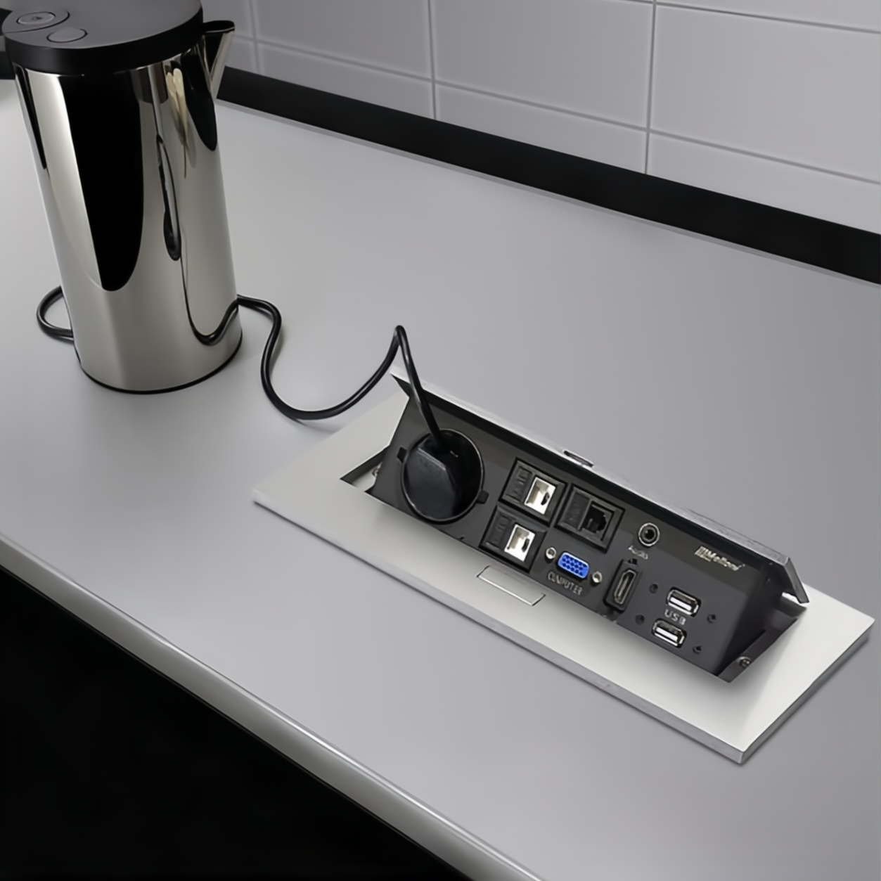 پریز توکار کابینتی ملونی مدل 10024