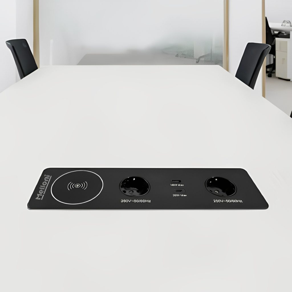 پریز توکار شارژردار کابینتی ملونی